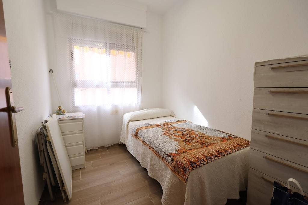 Se vende Apartamento Planta Media de 3 dormitorios en Costa Blanca, Alicante, España