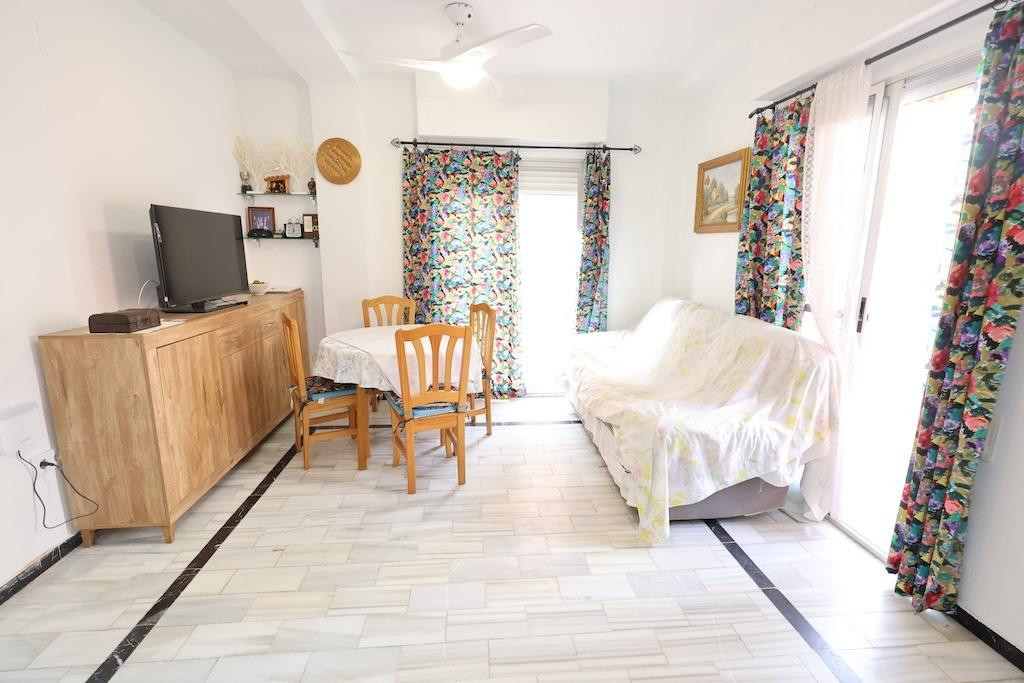 Se vende Apartamento Planta Media de 3 dormitorios en Costa Blanca, Alicante, España
