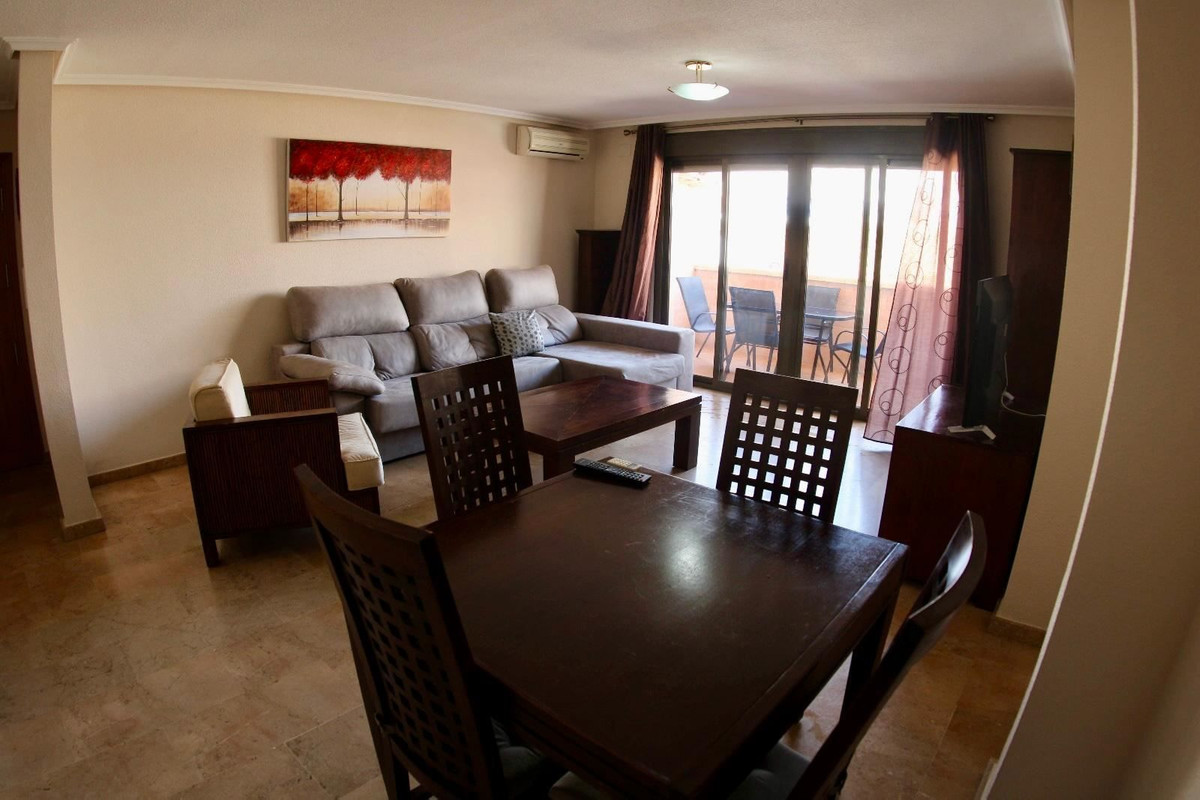Se vende Apartamento Planta Media de 3 dormitorios en Costa Blanca, Alicante, España