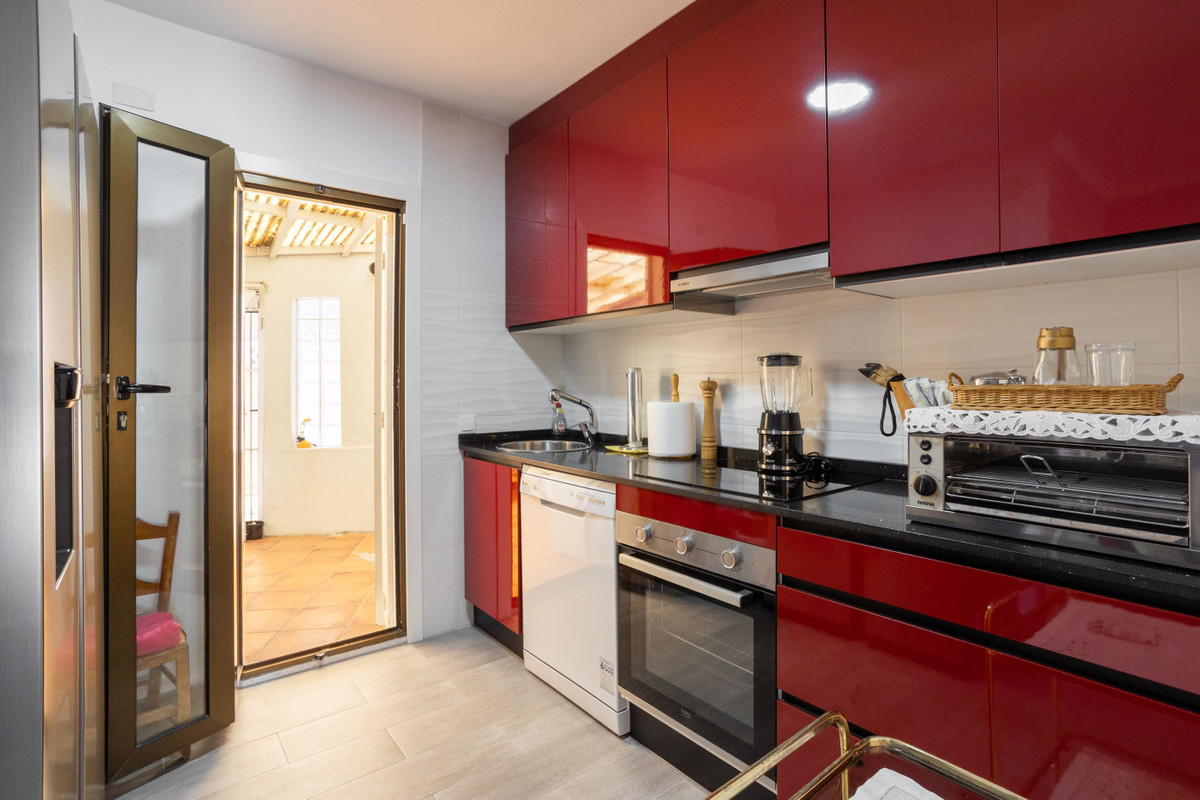 2 Bed Townhouse for sale in Torrevieja Costa Blanca, Alicante, Spain