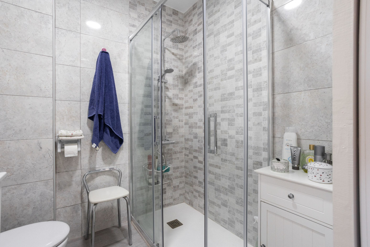 2 Bed Townhouse for sale in Torrevieja Costa Blanca, Alicante, Spain