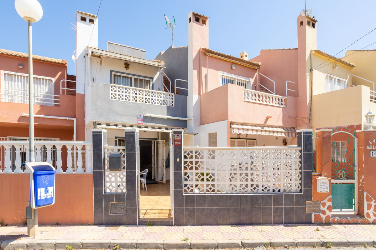 2 Bed Townhouse for sale in Torrevieja Costa Blanca, Alicante, Spain
