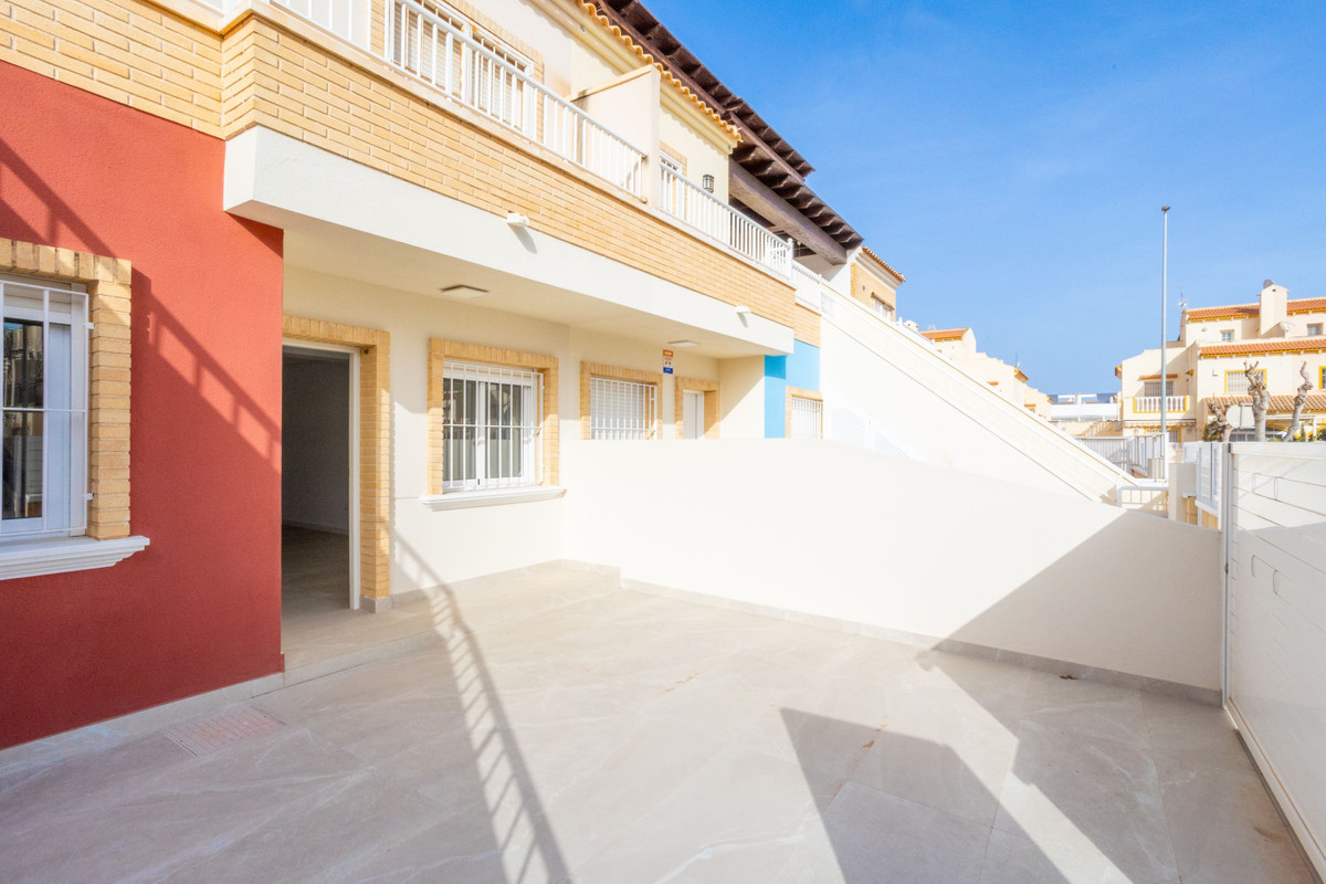 2 Bed Apartment for sale in Torre De La Horadada Costa Blanca, Alicante, Spain