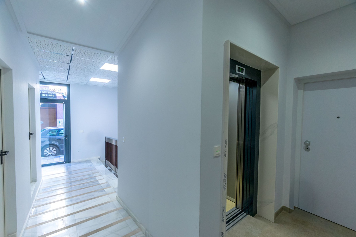 Se vende Apartamento Planta Media de 2 dormitorios en Costa Blanca, Alicante, España