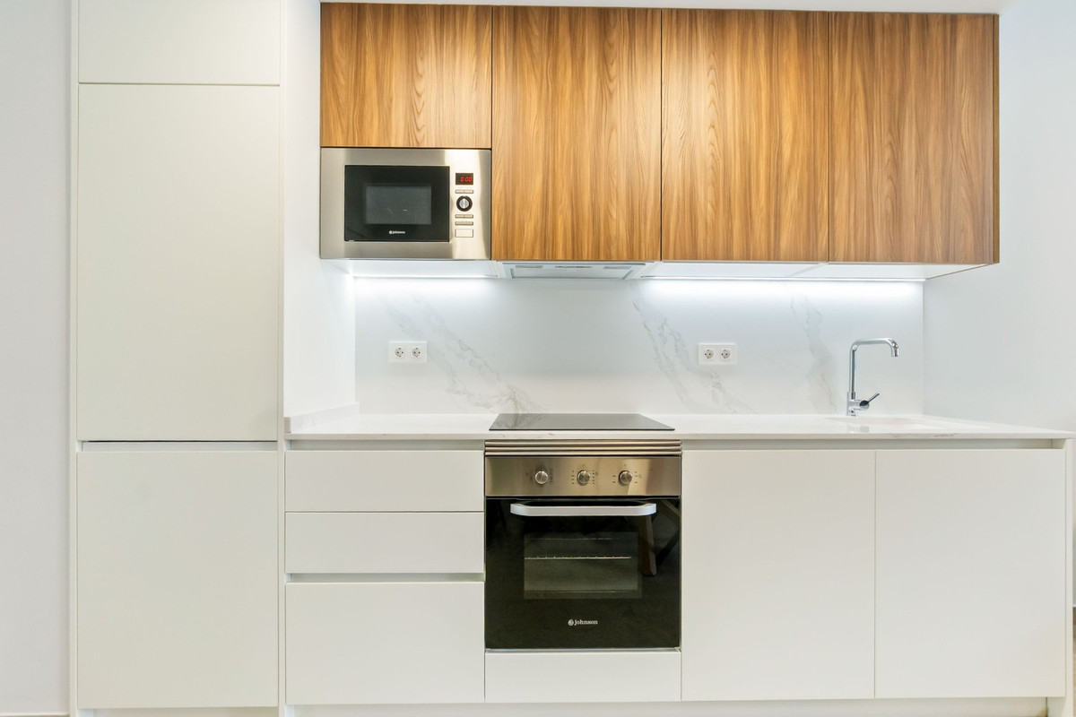 Se vende Apartamento Planta Media de 2 dormitorios en Costa Blanca, Alicante, España