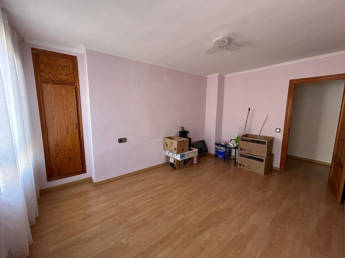 3 Bed Apartment for sale in Alicante City Costa Blanca, Alicante, Spain