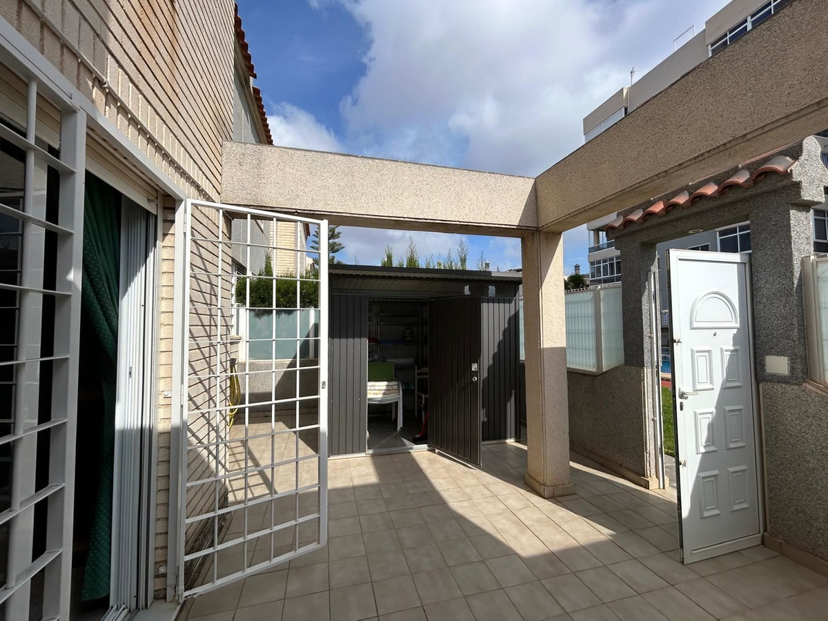 3 Bed Townhouse for sale in Torrevieja Costa Blanca, Alicante, Spain