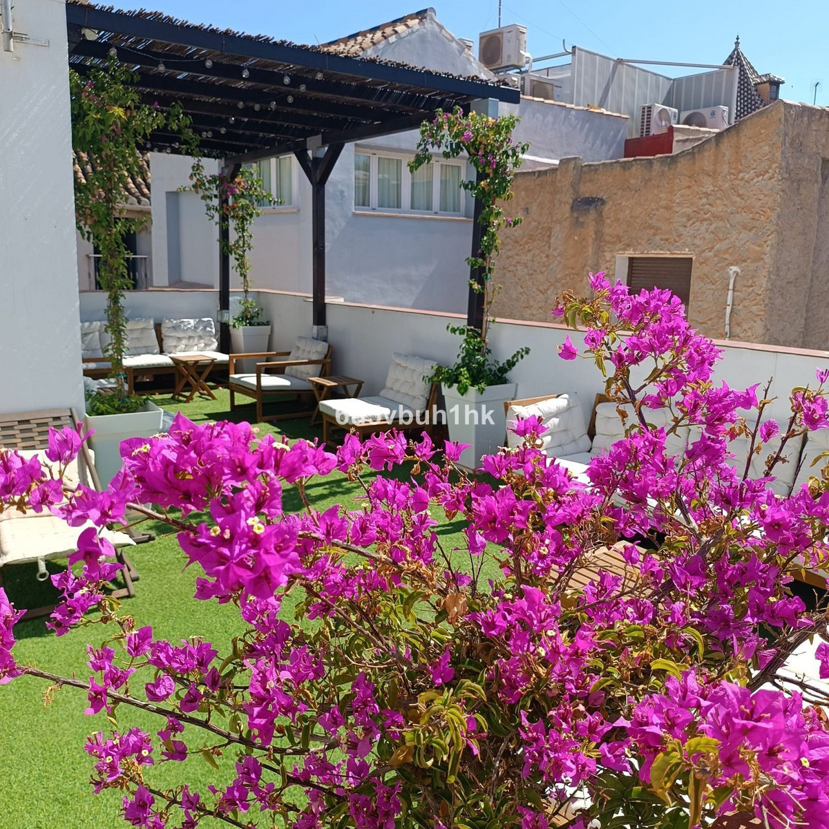 Se vende Adosada de 11 dormitorios en Costa Del Sol, Málaga, España