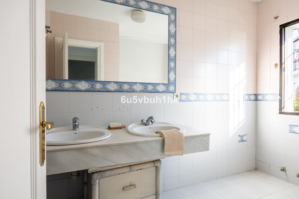 Se vende Adosada de 4 dormitorios en Costa Del Sol, Málaga, España
