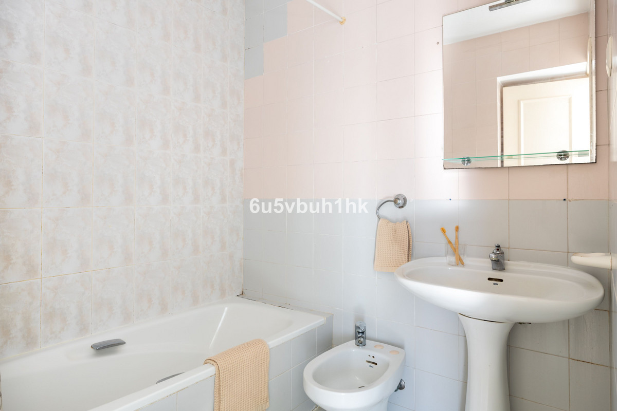 Se vende Adosada de 4 dormitorios en Costa Del Sol, Málaga, España