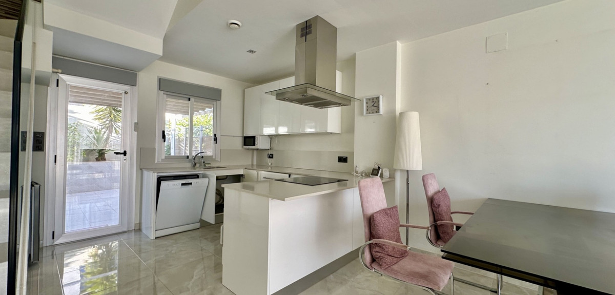 3 Bed Townhouse for sale in Lomas De Cabo Roig Costa Blanca, Alicante, Spain