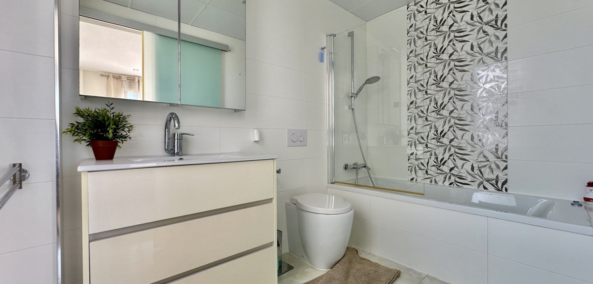 3 Bed Townhouse for sale in Lomas De Cabo Roig Costa Blanca, Alicante, Spain