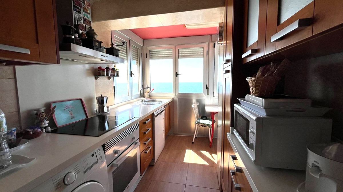 3 Bed Apartment for sale in El Campello Costa Blanca, Alicante, Spain