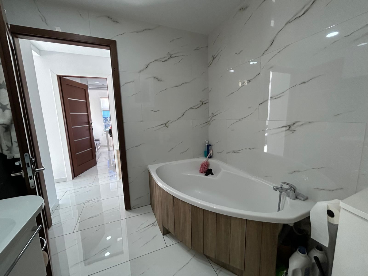 2 Bed Apartment for sale in Torrevieja Costa Blanca, Alicante, Spain