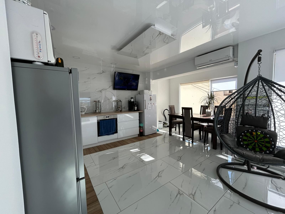 2 Bed Apartment for sale in Torrevieja Costa Blanca, Alicante, Spain