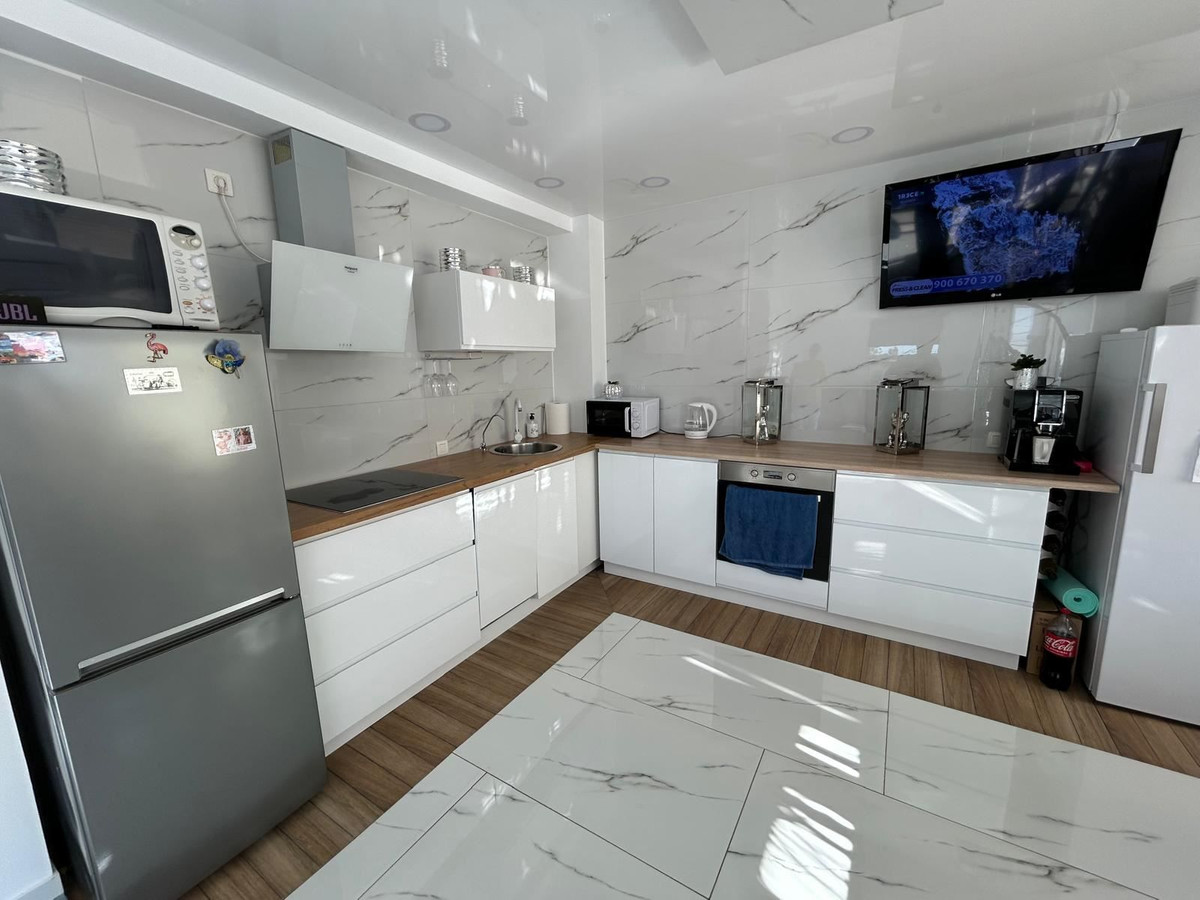 2 Bed Apartment for sale in Torrevieja Costa Blanca, Alicante, Spain