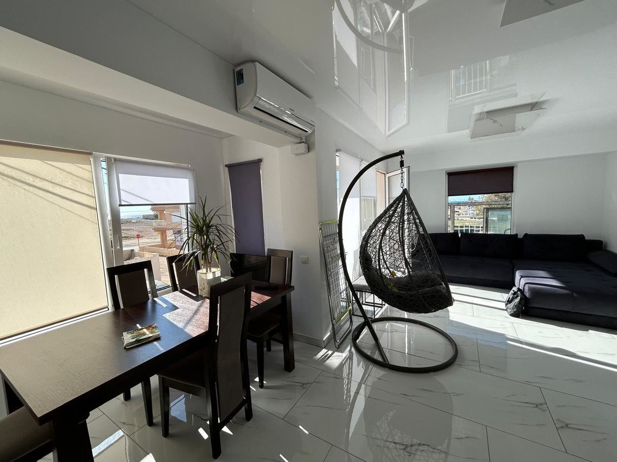 2 Bed Apartment for sale in Torrevieja Costa Blanca, Alicante, Spain