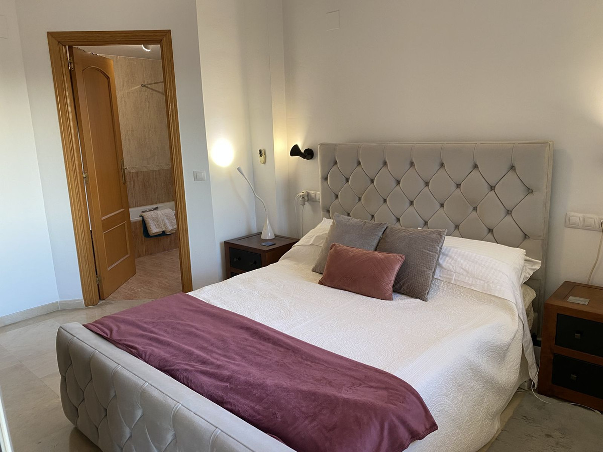 Se vende Apartamento Planta Baja de 3 dormitorios en Costa Del Sol, Málaga, España