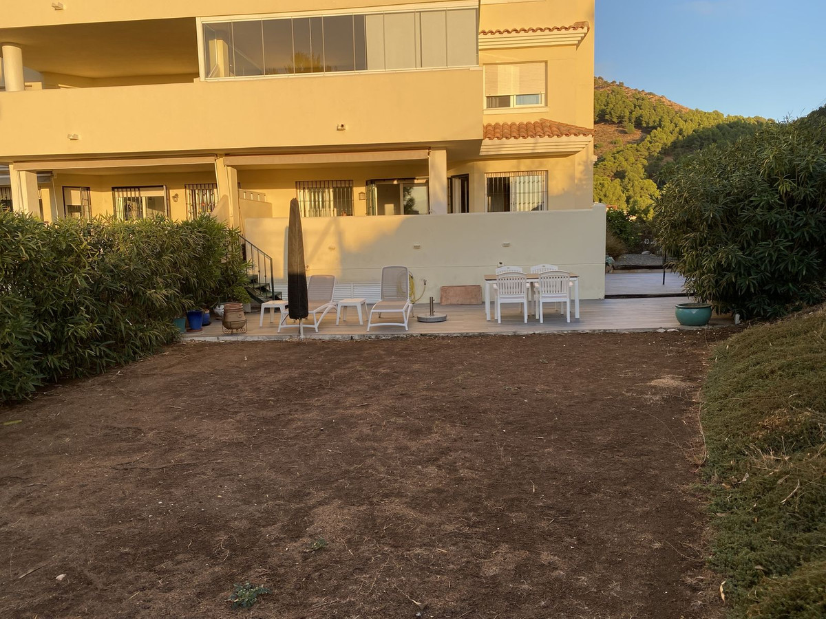 Se vende Apartamento Planta Baja de 3 dormitorios en Costa Del Sol, Málaga, España