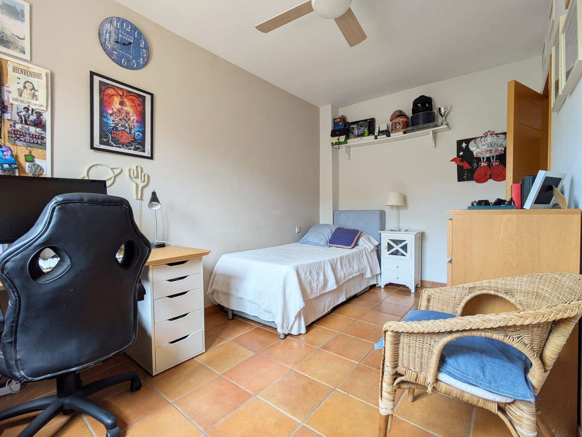4 Bed Townhouse for sale in Rincón De La Victoria Costa Del Sol East, Málaga, Spain