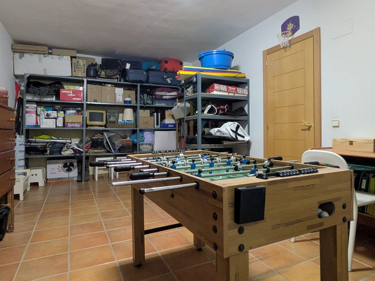 4 Bed Townhouse for sale in Rincón De La Victoria Costa Del Sol East, Málaga, Spain