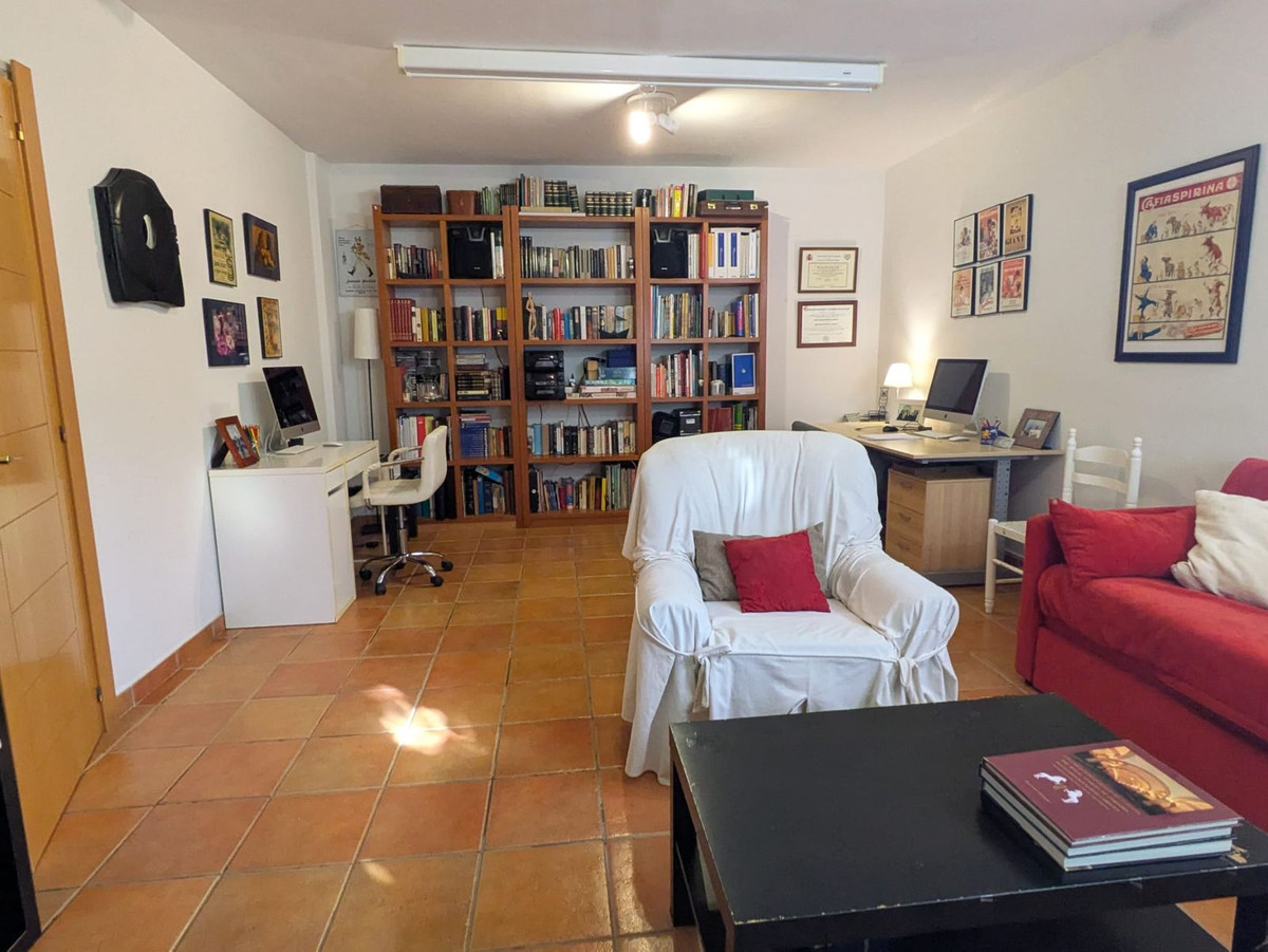 4 Bed Townhouse for sale in Rincón De La Victoria Costa Del Sol East, Málaga, Spain