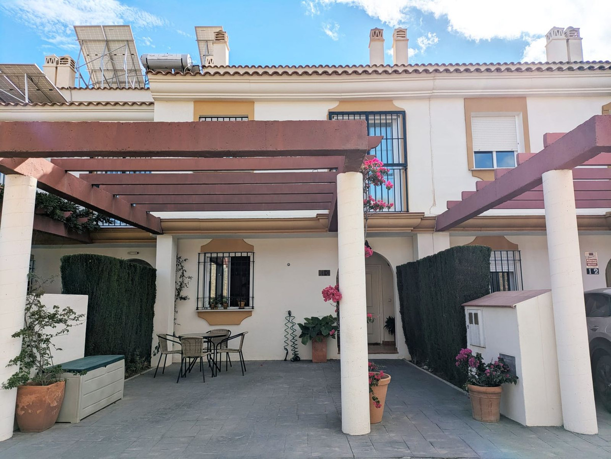 4 Bed Townhouse for sale in Rincón De La Victoria Costa Del Sol East, Málaga, Spain