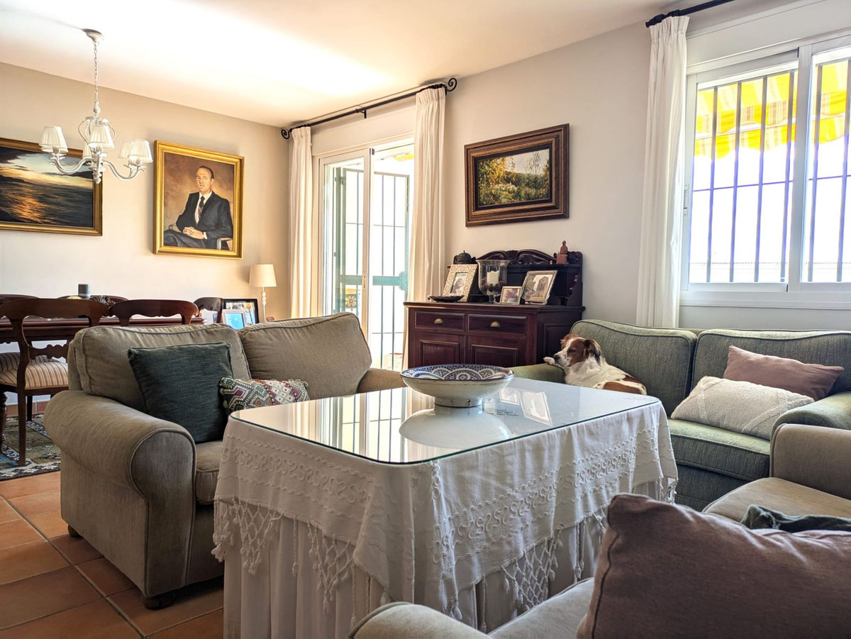 4 Bed Townhouse for sale in Rincón De La Victoria Costa Del Sol East, Málaga, Spain