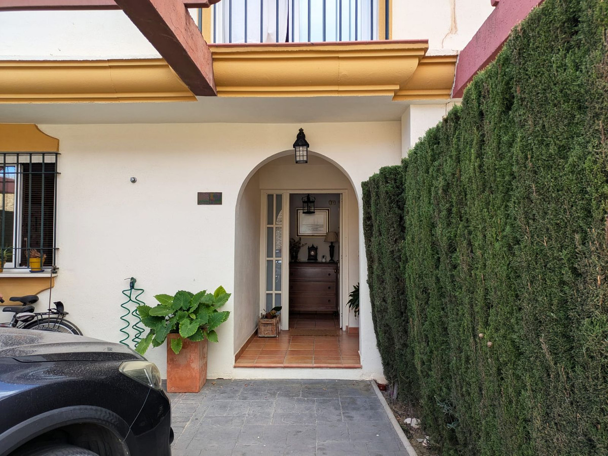 4 Bed Townhouse for sale in Rincón De La Victoria Costa Del Sol East, Málaga, Spain