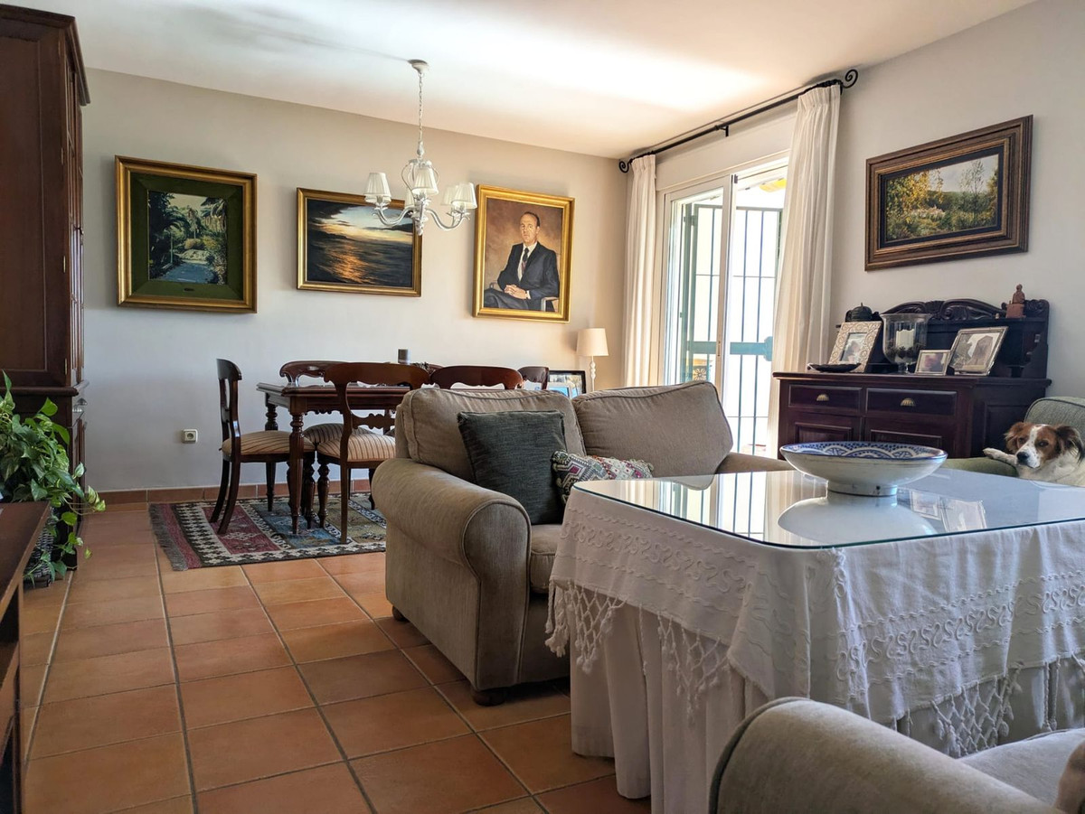 4 Bed Townhouse for sale in Rincón De La Victoria Costa Del Sol East, Málaga, Spain
