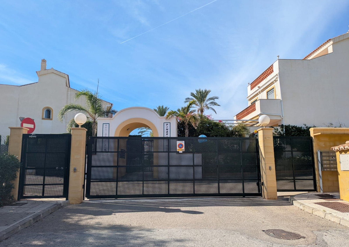 4 Bed Townhouse for sale in Rincón De La Victoria Costa Del Sol East, Málaga, Spain