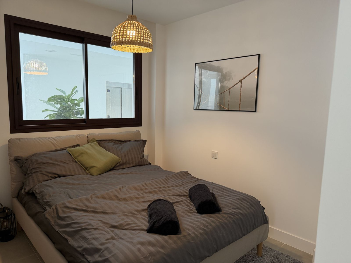 2 Bed Apartment for sale in Fuengirola Costa Del Sol, Málaga, Spain