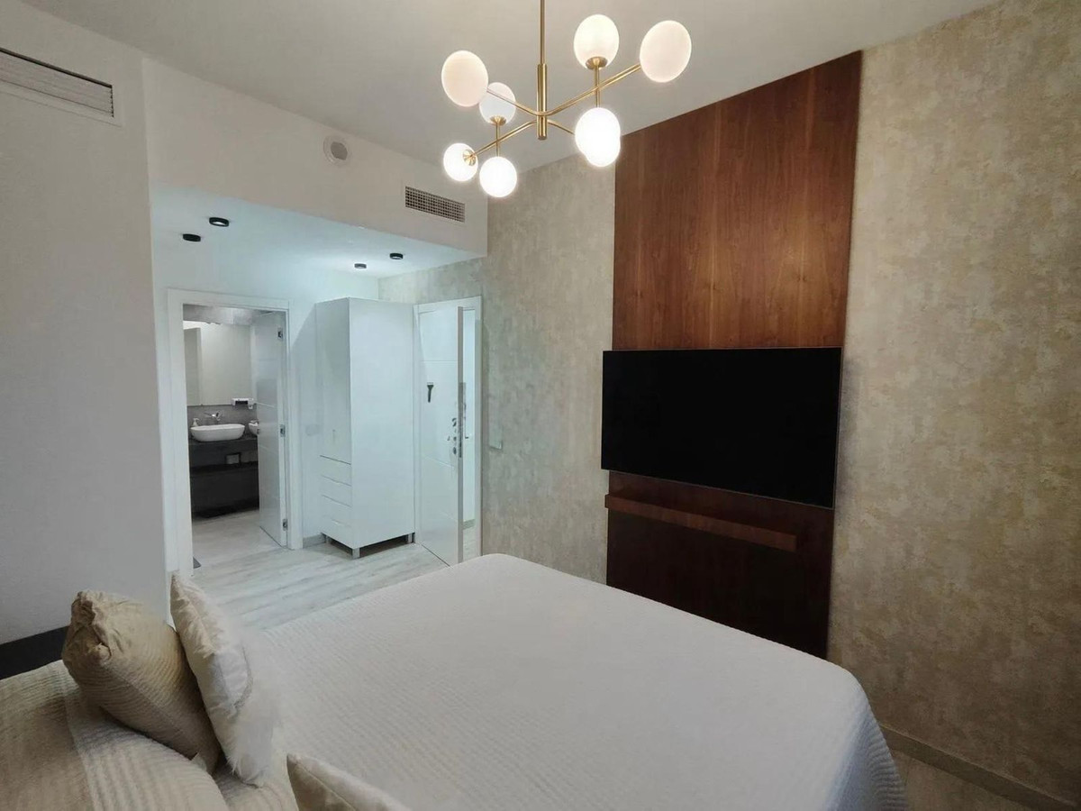 3 Bed Apartment for sale in Torre Del Río Málaga Ciudad, Málaga, Spain