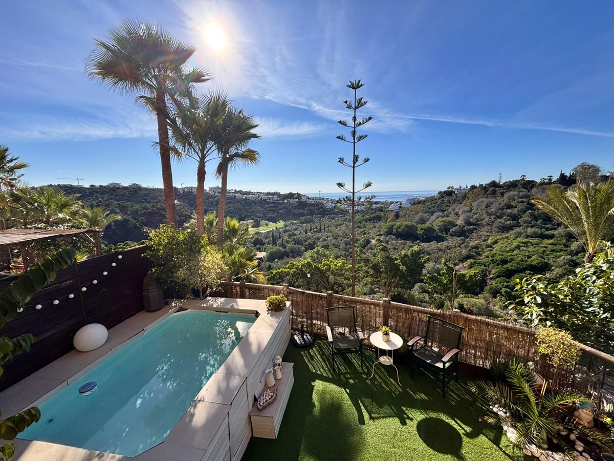 2 Bed Apartment for sale in Reserva De Marbella Costa Del Sol, Málaga, Spain
