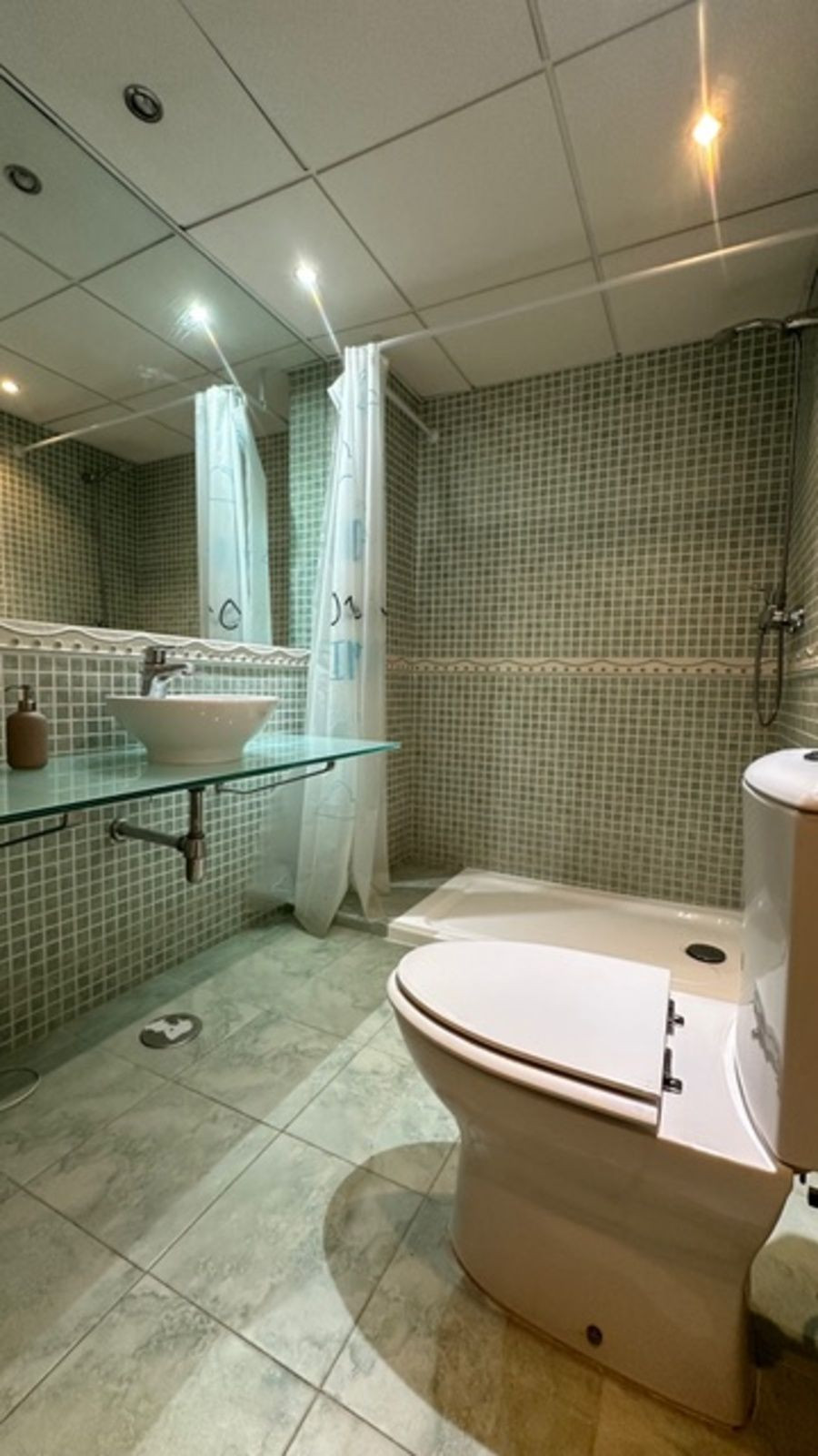 3 Bed Apartment for sale in Fuengirola Costa Del Sol, Málaga, Spain
