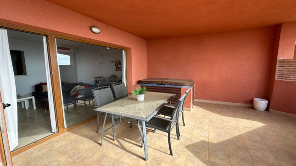 3 Bed Apartment for sale in Fuengirola Costa Del Sol, Málaga, Spain