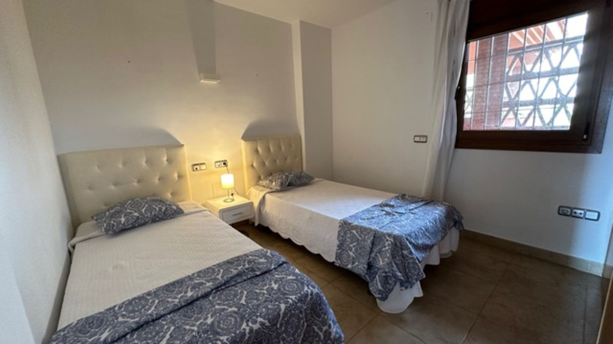 3 Bed Apartment for sale in Fuengirola Costa Del Sol, Málaga, Spain