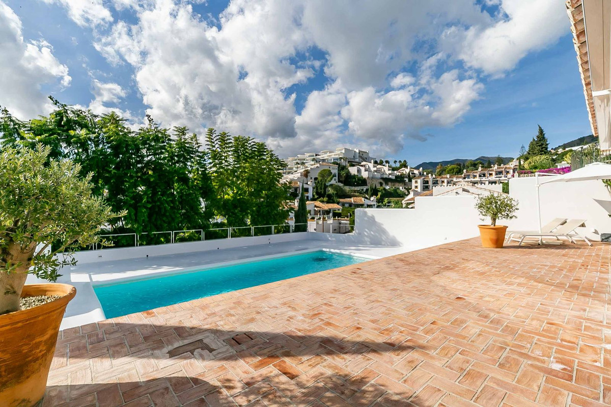4 Bed Townhouse for sale in Benalmadena Costa Del Sol, Málaga, Spain