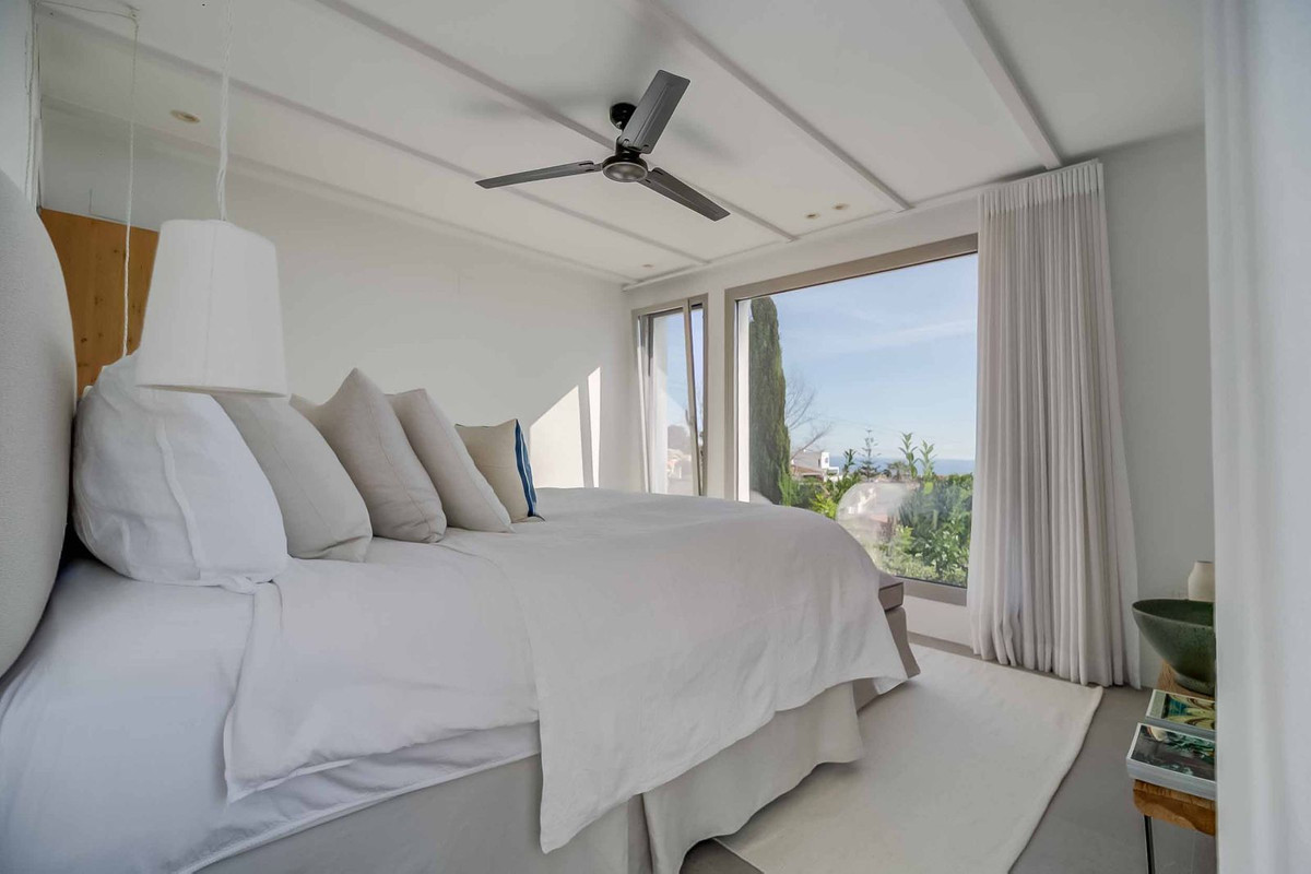 4 Bed Townhouse for sale in Benalmadena Costa Del Sol, Málaga, Spain