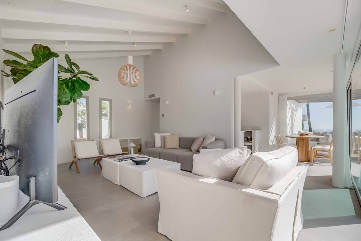 4 Bed Townhouse for sale in Benalmadena Costa Del Sol, Málaga, Spain