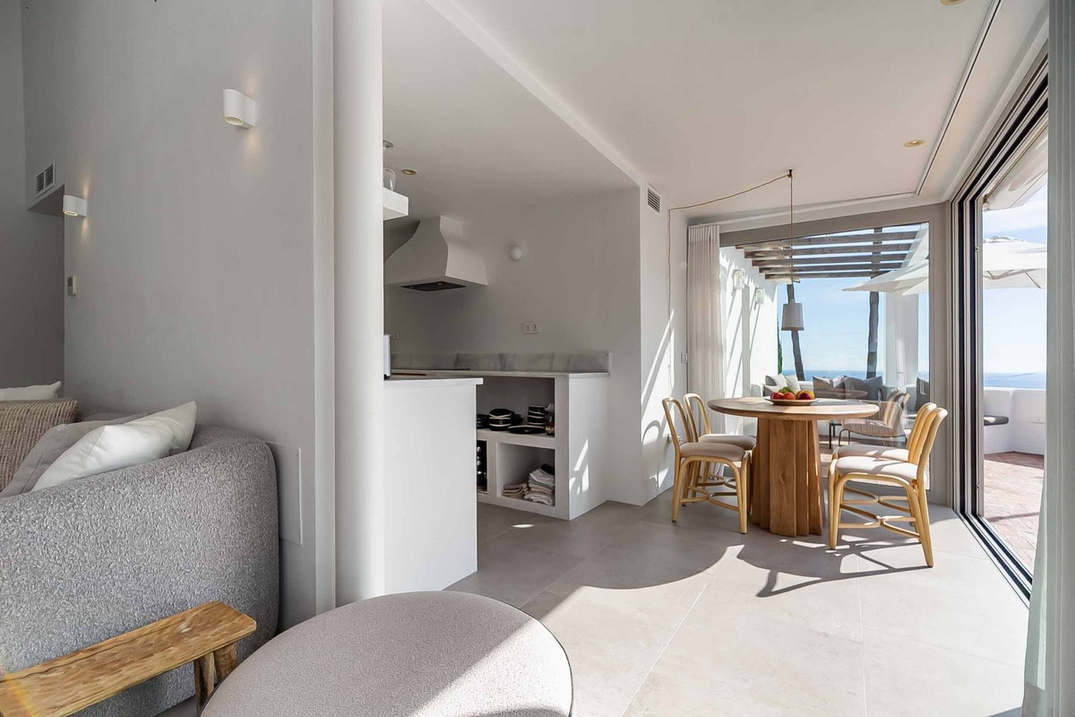 4 Bed Townhouse for sale in Benalmadena Costa Del Sol, Málaga, Spain
