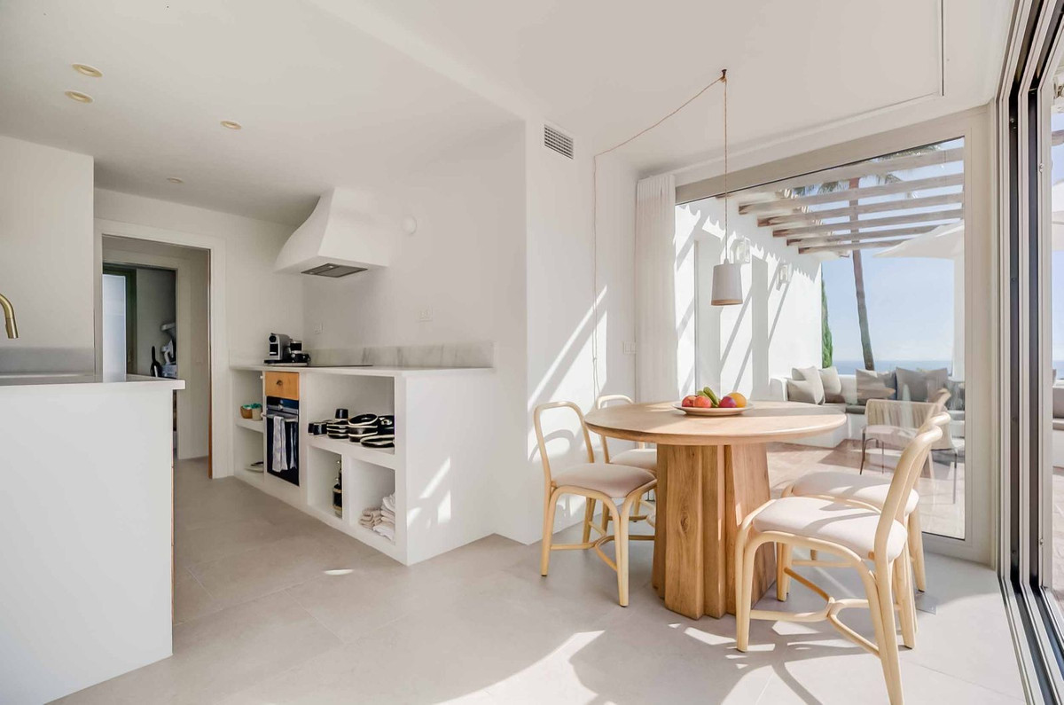 4 Bed Townhouse for sale in Benalmadena Costa Del Sol, Málaga, Spain