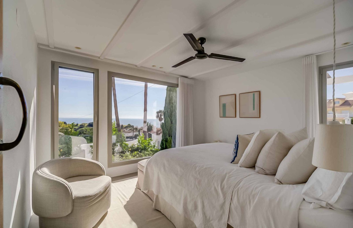 4 Bed Townhouse for sale in Benalmadena Costa Del Sol, Málaga, Spain