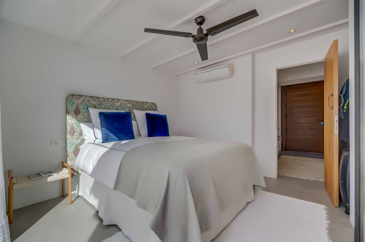 4 Bed Townhouse for sale in Benalmadena Costa Del Sol, Málaga, Spain