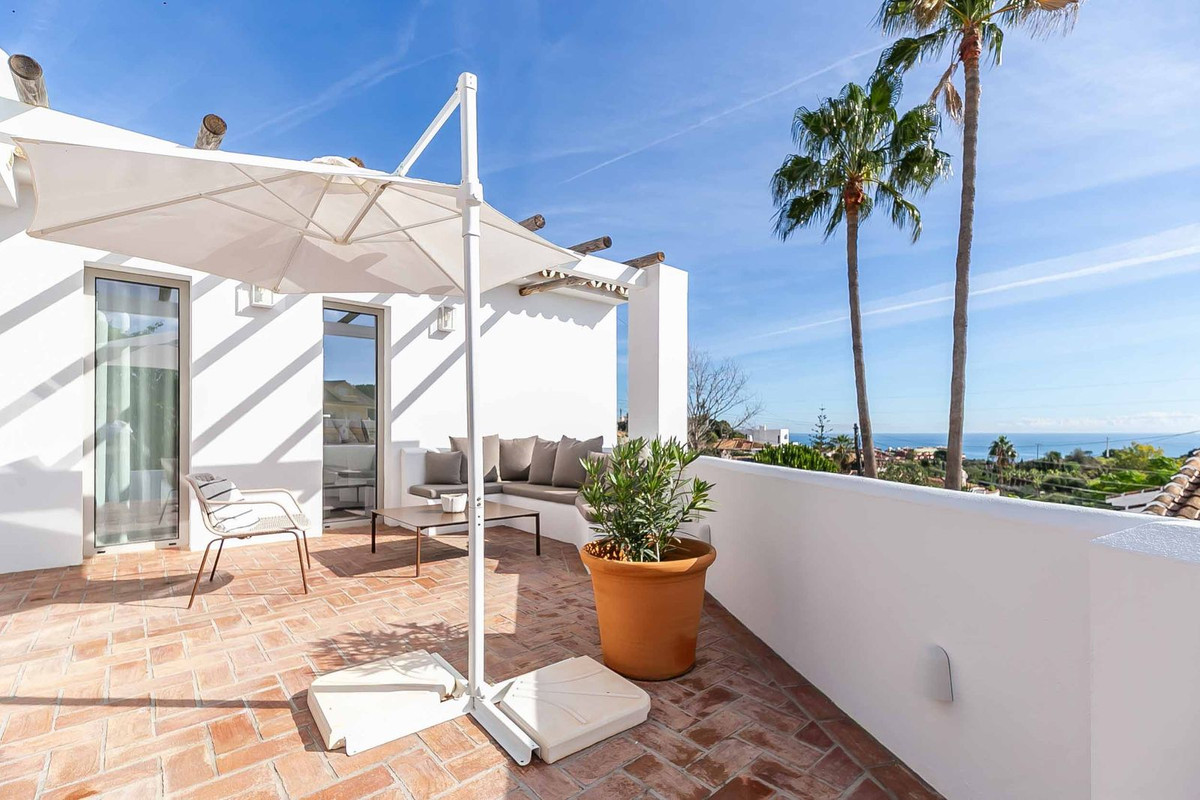 4 Bed Townhouse for sale in Benalmadena Costa Del Sol, Málaga, Spain