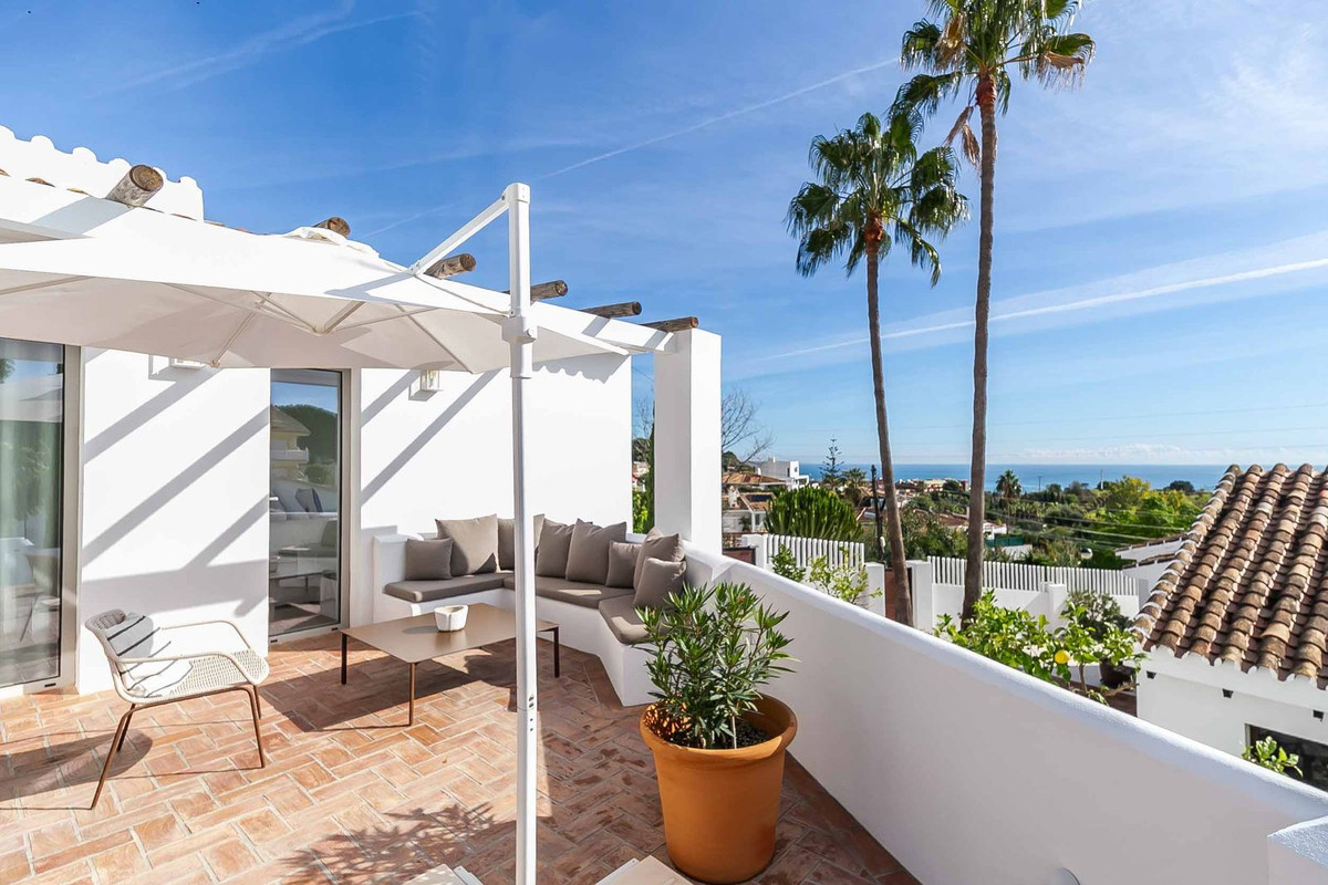 4 Bed Townhouse for sale in Benalmadena Costa Del Sol, Málaga, Spain