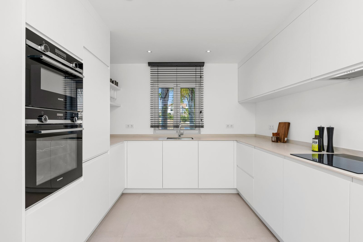 4 Bed Townhouse for sale in Casares Playa Costa Del Sol, Málaga, Spain