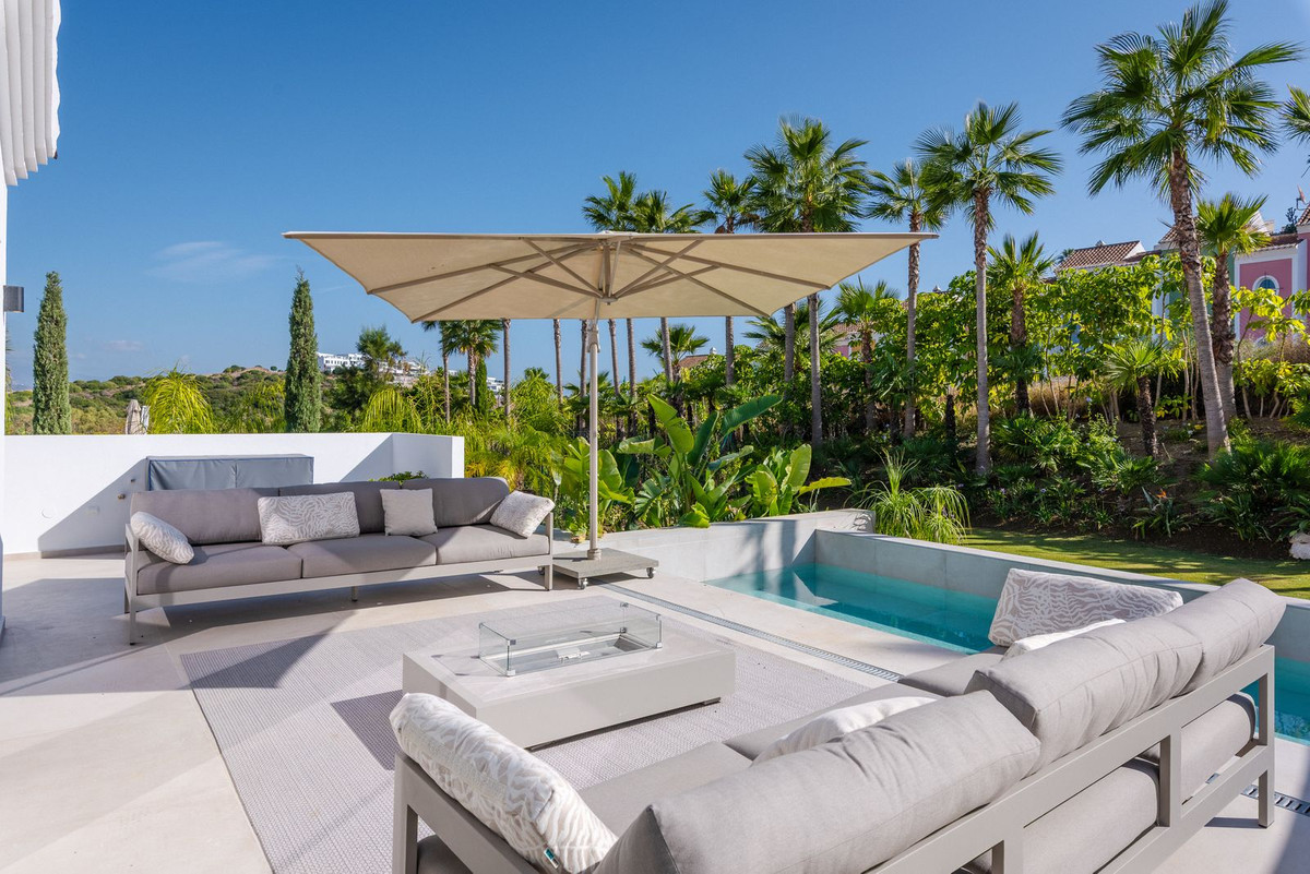4 Bed Townhouse for sale in Casares Playa Costa Del Sol, Málaga, Spain
