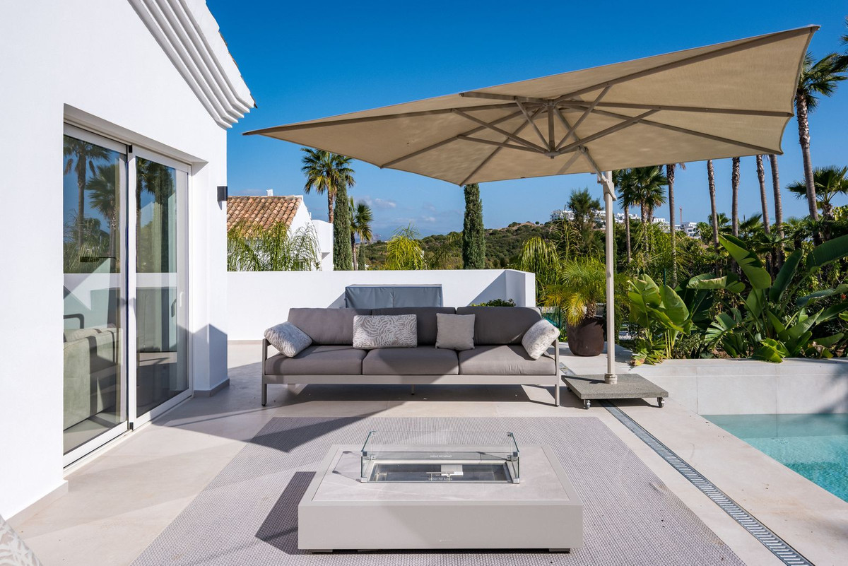 4 Bed Townhouse for sale in Casares Playa Costa Del Sol, Málaga, Spain