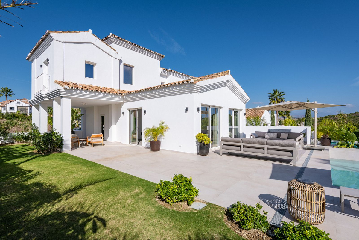 4 Bed Townhouse for sale in Casares Playa Costa Del Sol, Málaga, Spain